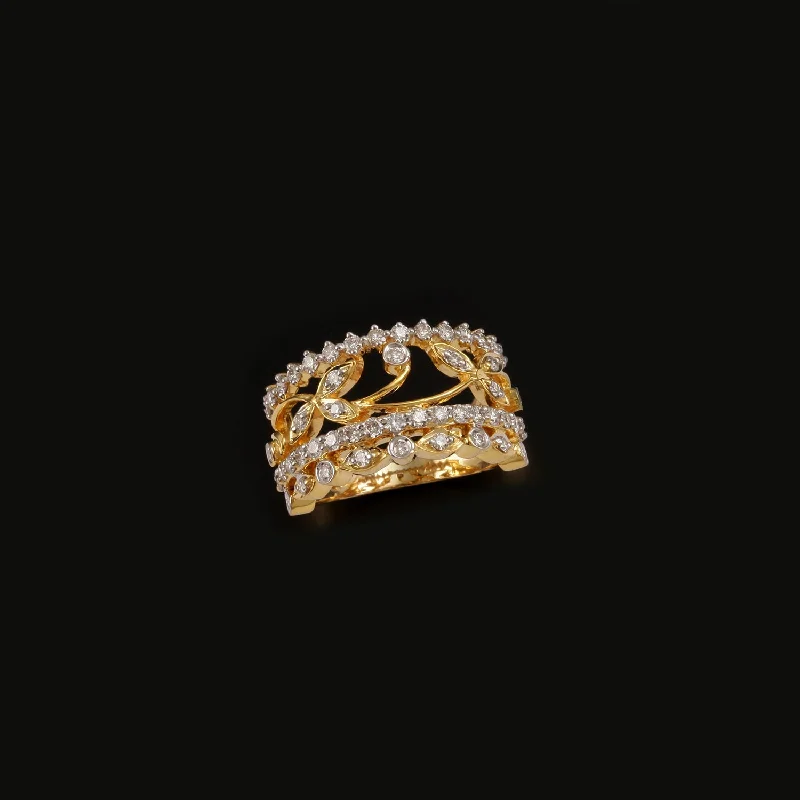 Halo - Style Women's Diamond Rings with a Center Diamond Surrounded by Smaller Diamonds in 18K Gold14K YG Cluster Diamond Ring-1pc