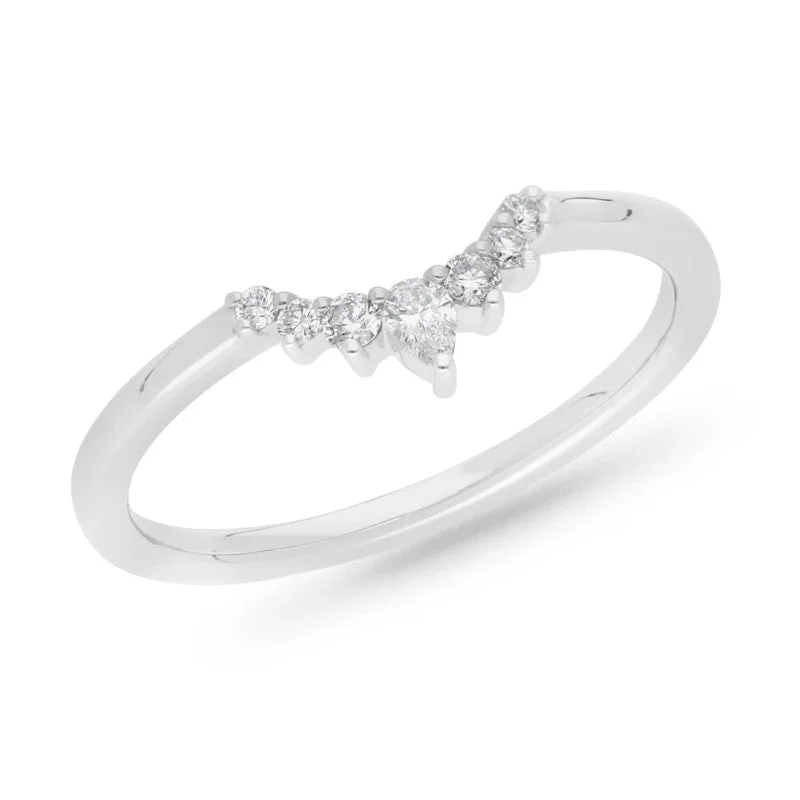 Cushion - Cut Women's Diamond Rings in Platinum with a Soft and Romantic Appearance9ct White Gold Lab Grown Diamond Ring