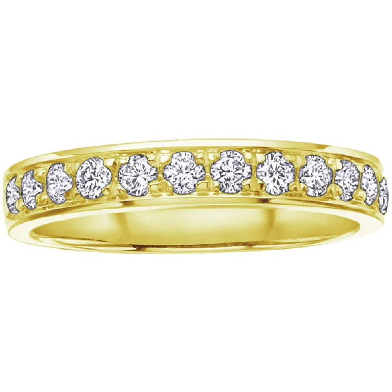 Pear - Shaped Women's Diamond Rings in Yellow Gold with a Single - Diamond Pendant LookBead Set Diamond Bands