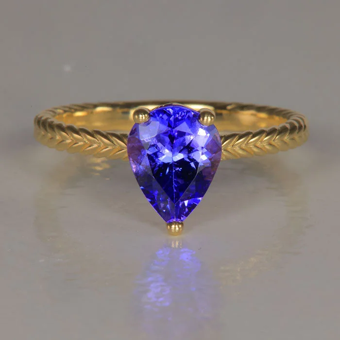 Men's Amethyst Engagement Rings in Sterling Silver with a Contemporary Geometric Setting14K Yellow Gold Pear Shape Tanzanite Ring 1.63 Carats