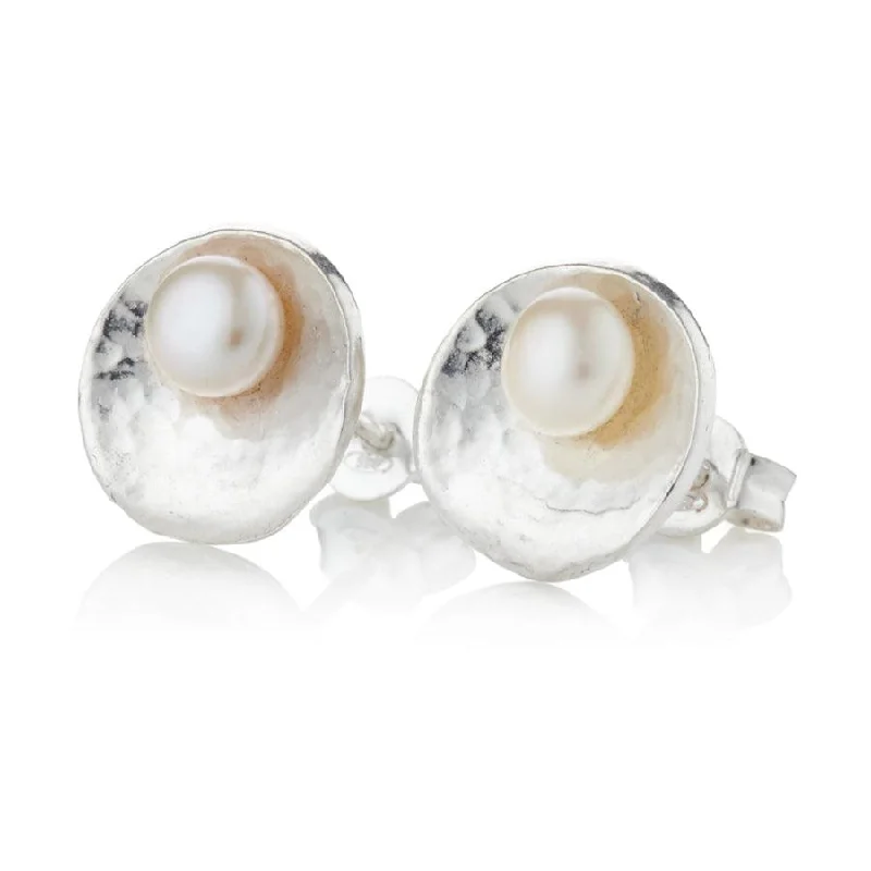 Kids' Plastic Animal - Shaped Stud Earrings in Bright Colors for a Fun and Safe AccessoryLavan Oyster Pearl Stud Earrings