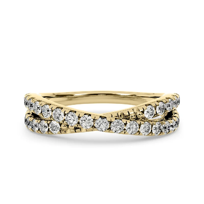 Cluster - Style Women's Diamond Rings with Multiple Small Diamonds Arranged in a Stunning PatternDiamond Ring