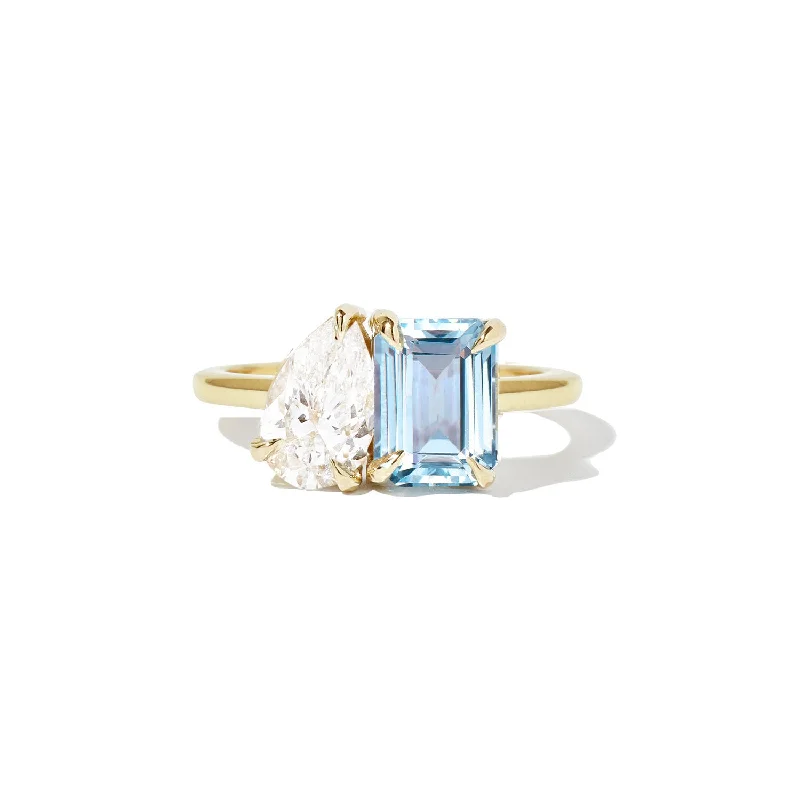 Men's Aquamarine Engagement Rings in 9K Gold with a Bezel - Set StoneAquamarine & Pear Diamond Toi et Moi Ring