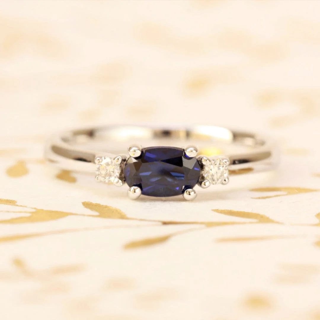 Tennis - Style Women's Diamond Rings with a Continuous Row of Diamonds for a Classic and Versatile LookBlue Sapphire and Diamond Ring