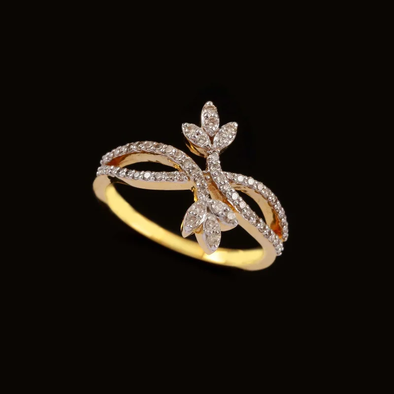 Heart - Shaped Women's Diamond Rings in Rose Gold for a Romantic and Symbolic Gift14K YG Fancy Diamond Ring-1pc