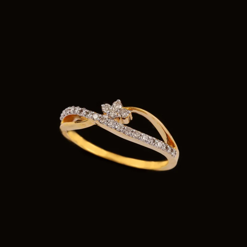 Halo - Style Women's Diamond Rings with a Center Diamond Surrounded by Smaller Diamonds in 18K Gold14K YG Cluster Diamond Ring-1pc