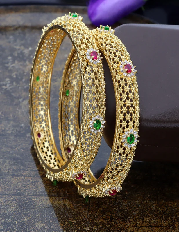 Bangle Sets with Mix - and - Match Patterns for a Versatile AccessoryDesigner Zircon Gold Plated Bangles ZBGL10951