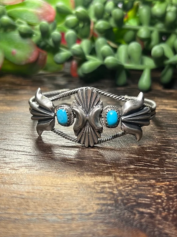 Magnetic Closure Women's Cuff Bracelets with Crystal Embellishments for Easy WearNavajo Made Kingman Turquoise & Sterling Silver Cuff Bracelet