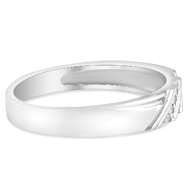 Pearl - and - Diamond - Studded Wedding Bands in White Gold for a Feminine and Elegant Touch1/10ct Diamond Mens Ring White Gold