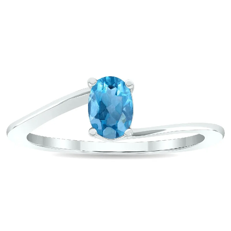 Opal Gemstone Rings in Rose Gold with a Milgrain Edge for a Feminine and Romantic StyleWomen's Solitaire Blue Topaz Wave Ring in 10K White Gold