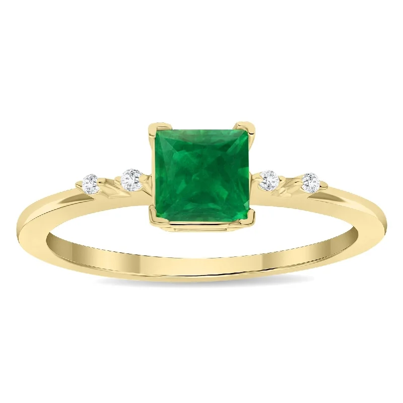 Alexandrite Gemstone Rings in Platinum with a Hidden Halo for a Rare and Luxurious PieceWomen's Square Shaped Emerald and Diamond Sparkle Ring in 10K Yellow Gold